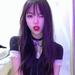 穿越成肉奴的婬乱生活
