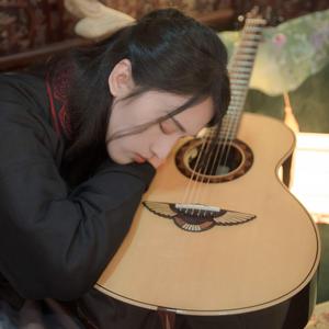 穿越成肉奴的婬乱生活
